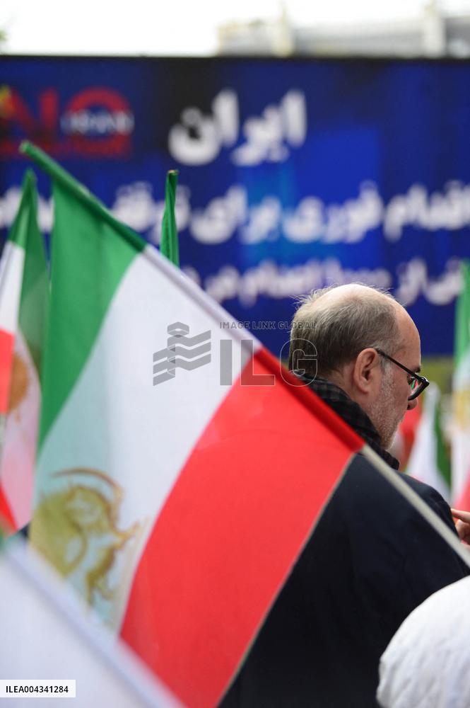 Protest Against the Execution of Political Prisoners in Iran - Paris