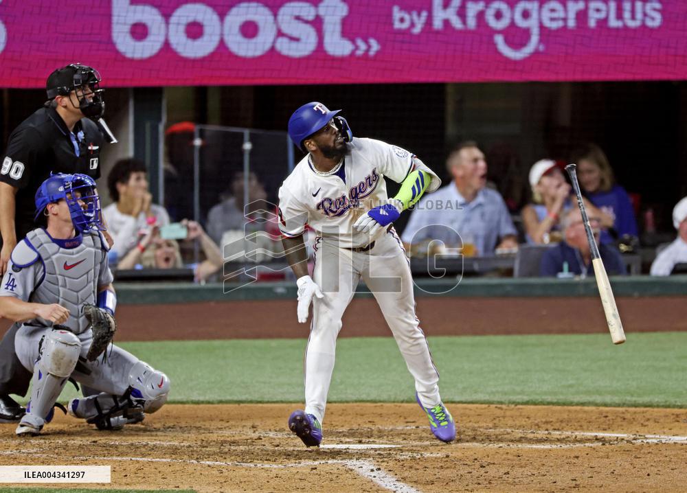 Baseball: Dodgers vs. Rangers