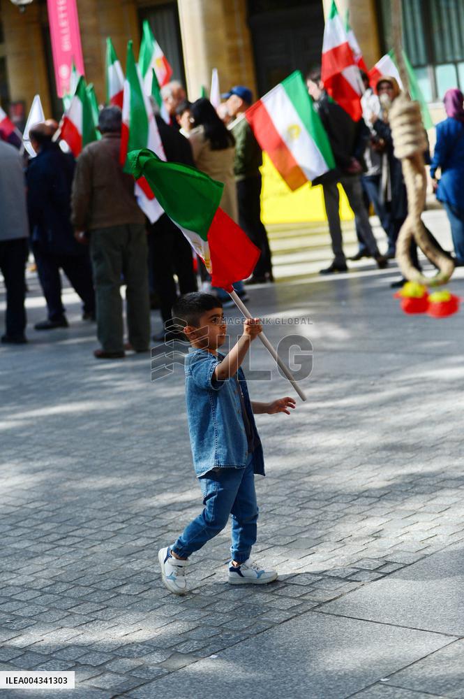 Protest Against the Execution of Political Prisoners in Iran - Paris