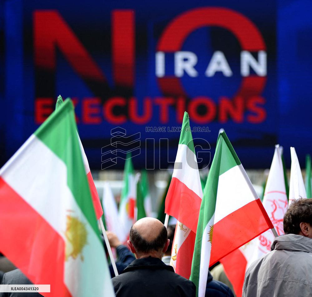 Protest Against the Execution of Political Prisoners in Iran - Paris