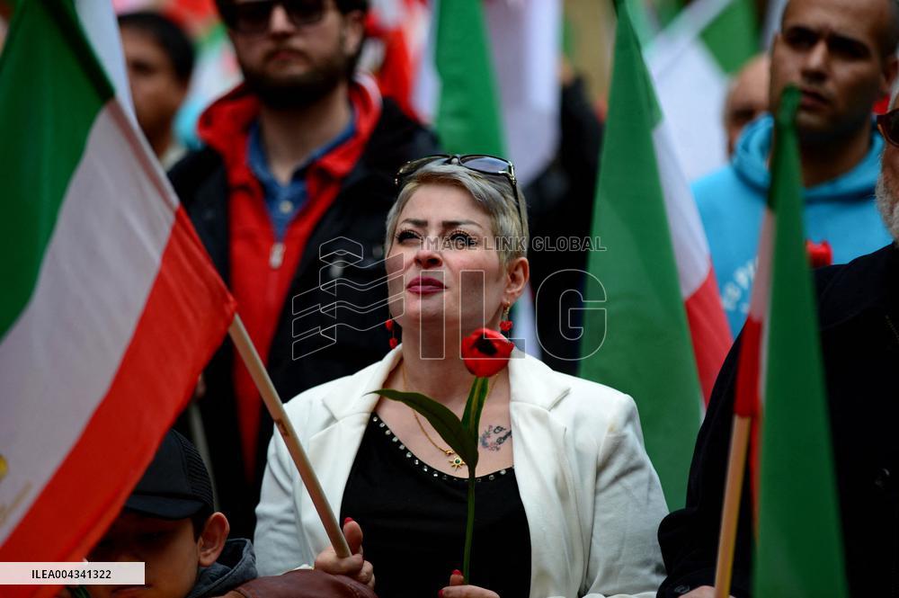 Protest Against the Execution of Political Prisoners in Iran - Paris
