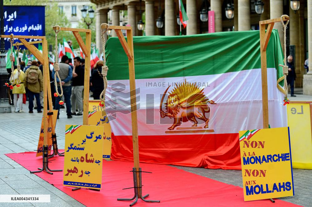 Protest Against the Execution of Political Prisoners in Iran - Paris