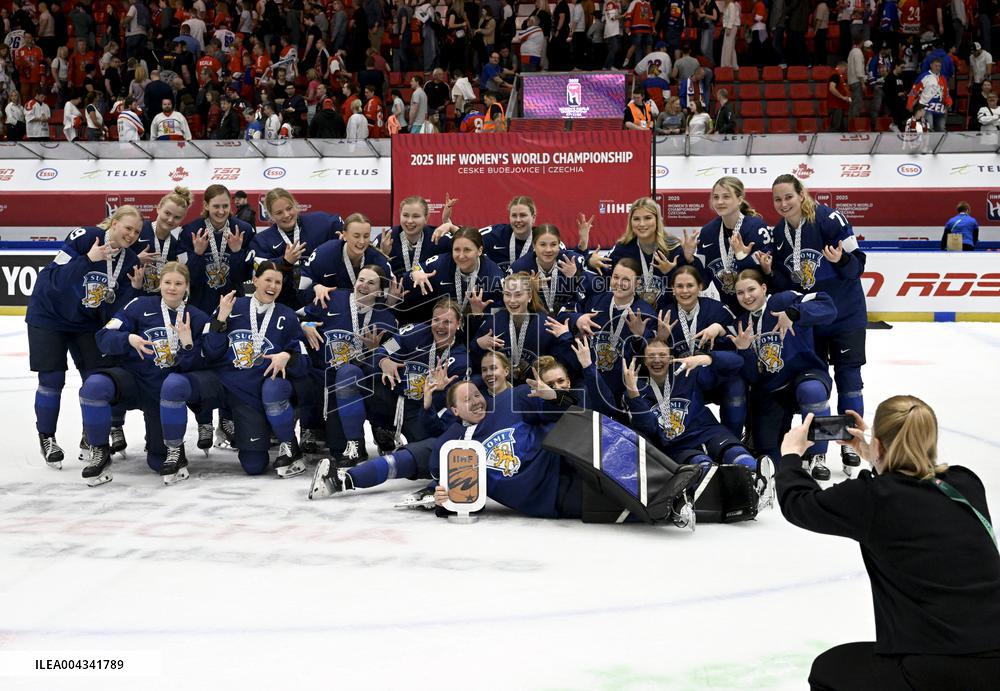 Icehockey, bronze medal game