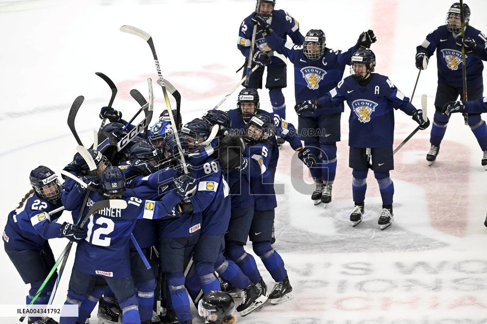 Icehockey, bronze medal game