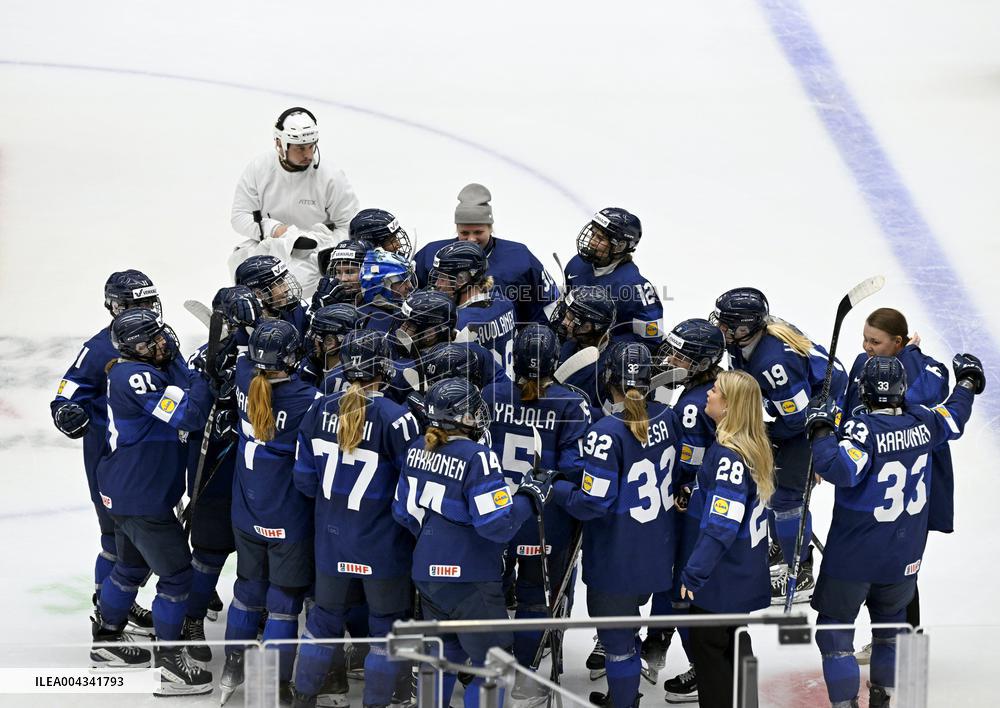 Icehockey, bronze medal game