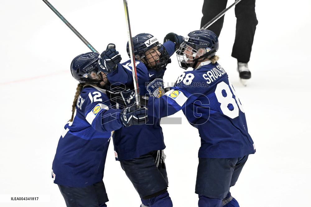 Icehockey, bronze medal game