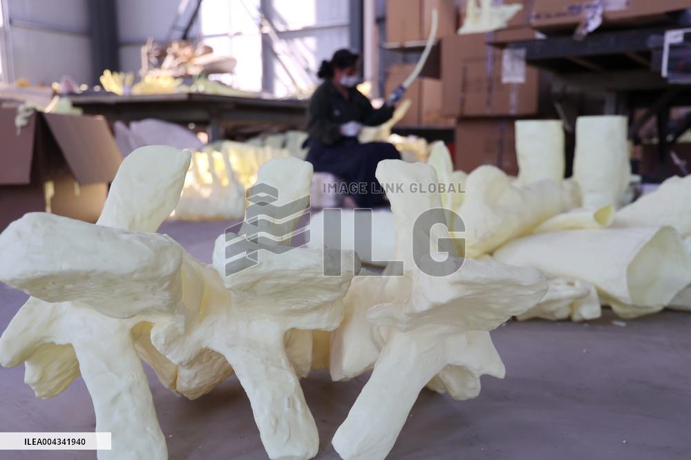 Paleontological Restoration Production in Binzhou