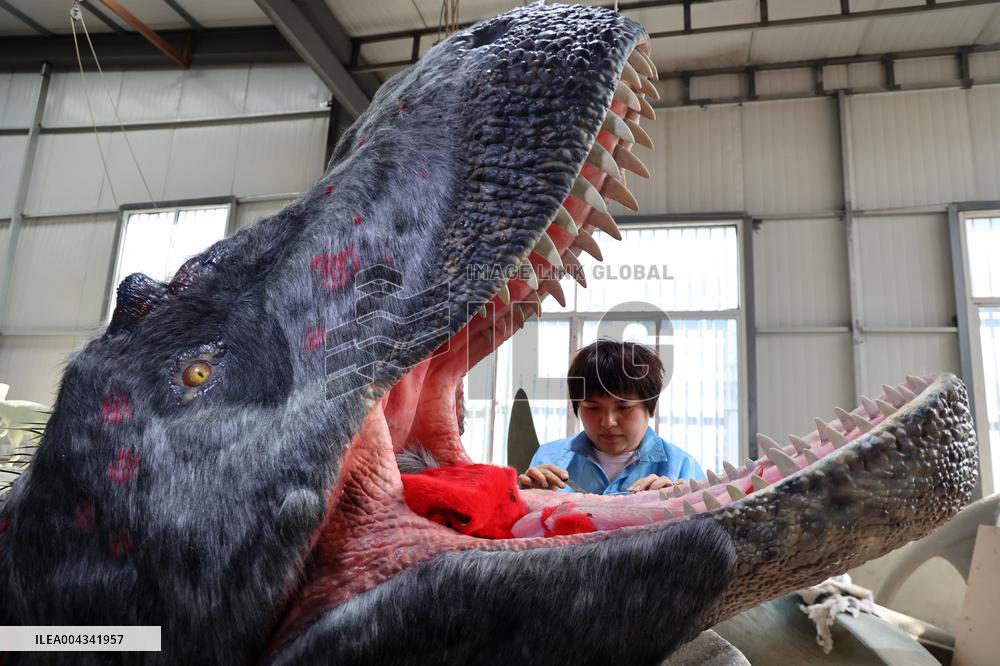 Paleontological Restoration Production in Binzhou