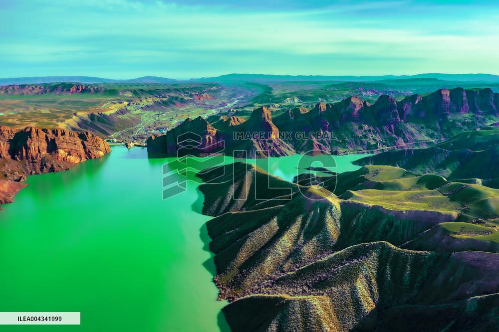 Phoenix Lake Scenery in Xinjiang