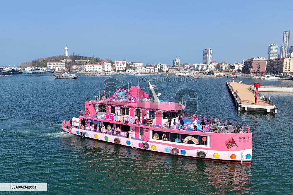 China First Candy-themed Cruise Ship