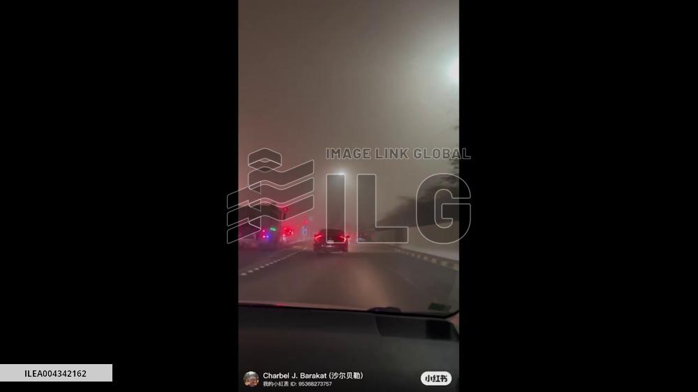 Kuwait: Powerful Dust Storm Reduces Visibility Across Country