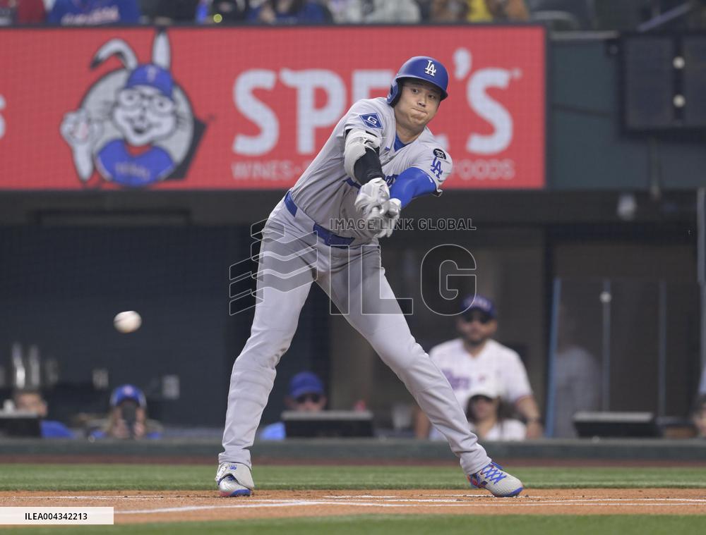 Baseball: Dodgers vs. Rangers