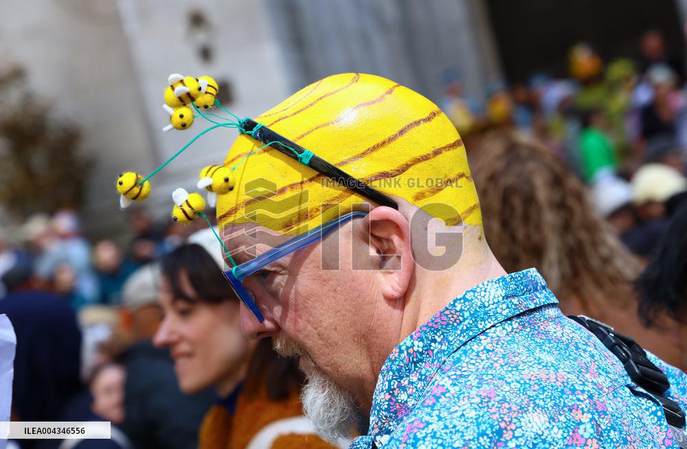 Easter Parade and Bonnet Festival - NYC