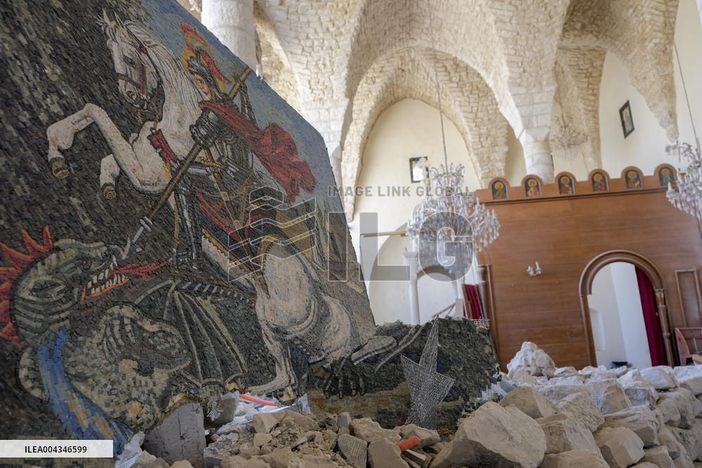 Easter Observed Amid Church Ruins - Lebanon