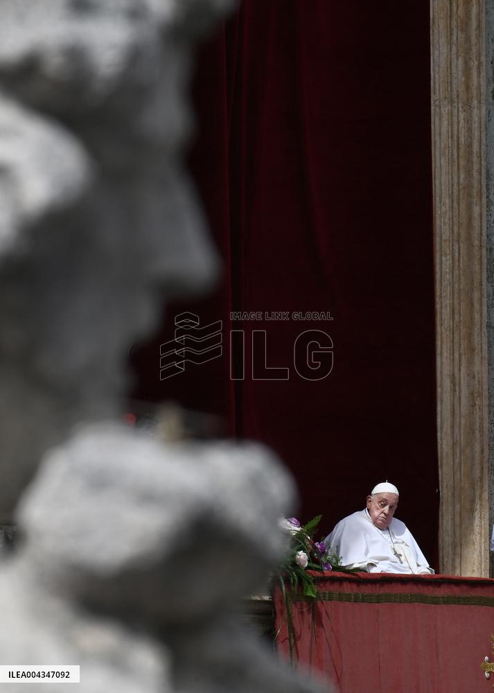 Pope Francis Delivers His Easter Message Urbi et Orbi - Vatican