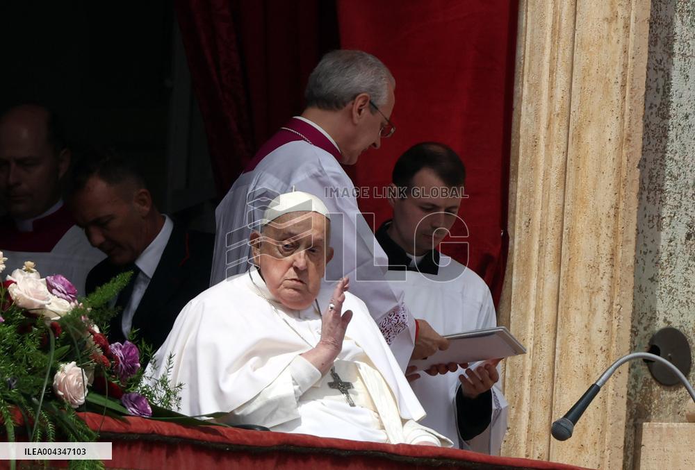 Pope Francis Delivers His Easter Message Urbi et Orbi - Vatican