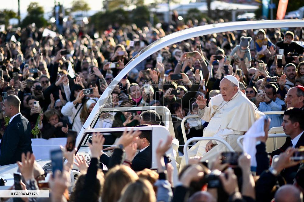 Pope Francis Dies Aged 88