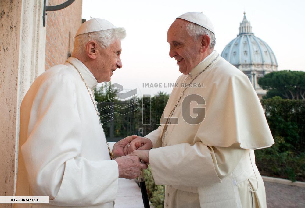 Pope Francis Dies Aged 88