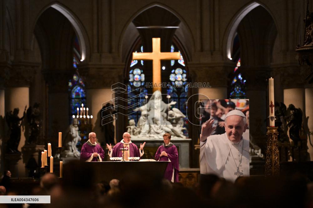 Mass at Notre Dame de Paris following Pope Francis death - FA