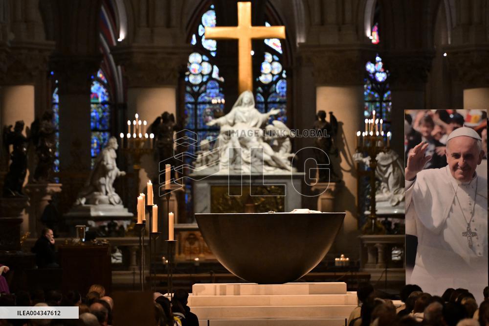Mass at Notre Dame de Paris following Pope Francis death - FA