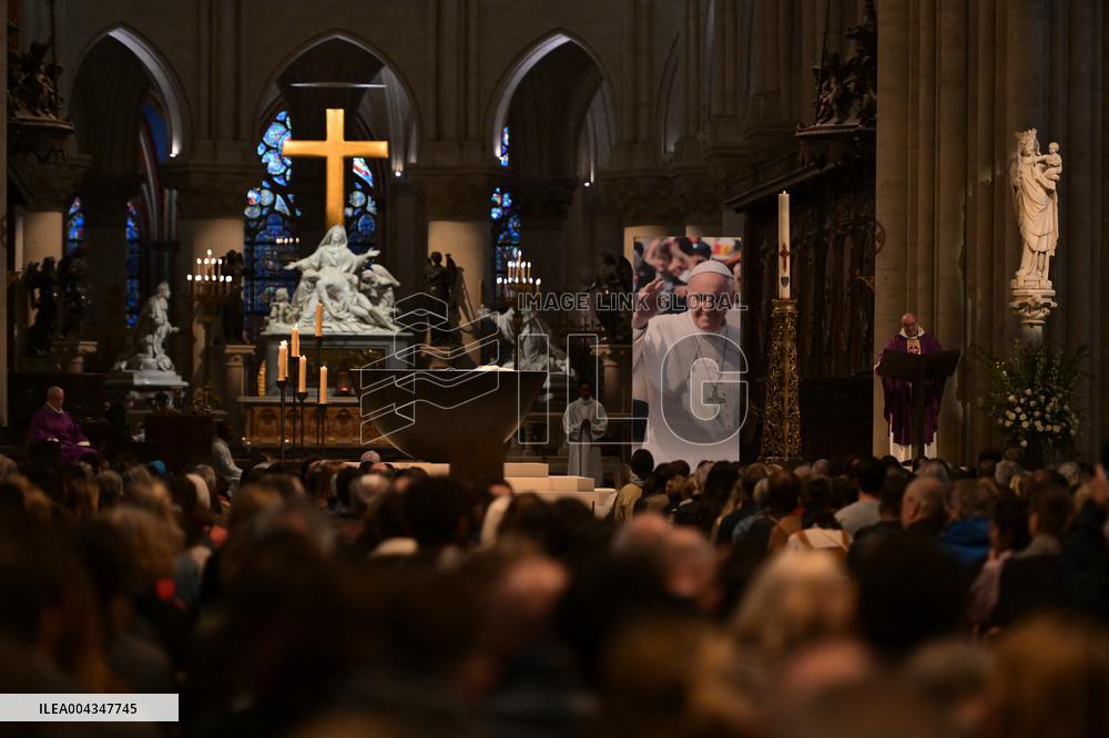 Mass at Notre Dame de Paris following Pope Francis death - FA
