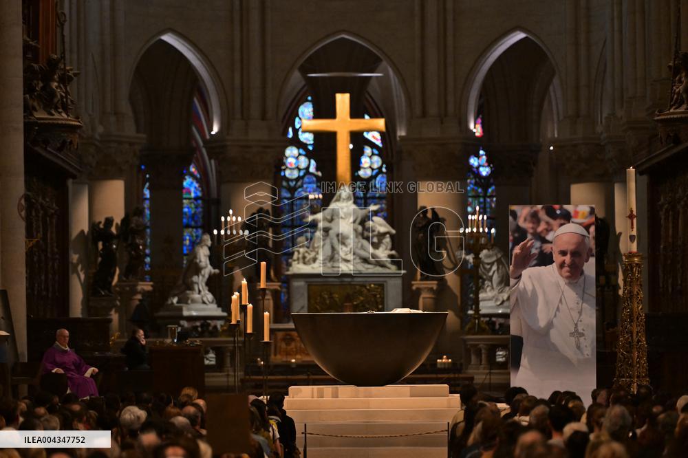 Mass at Notre Dame de Paris following Pope Francis death - FA