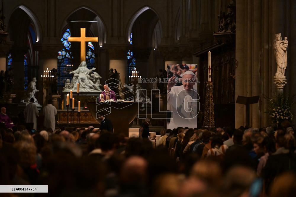 Mass at Notre Dame de Paris following Pope Francis death - FA