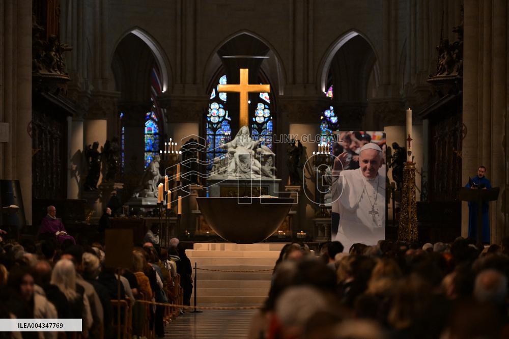 Mass at Notre Dame de Paris following Pope Francis death - FA