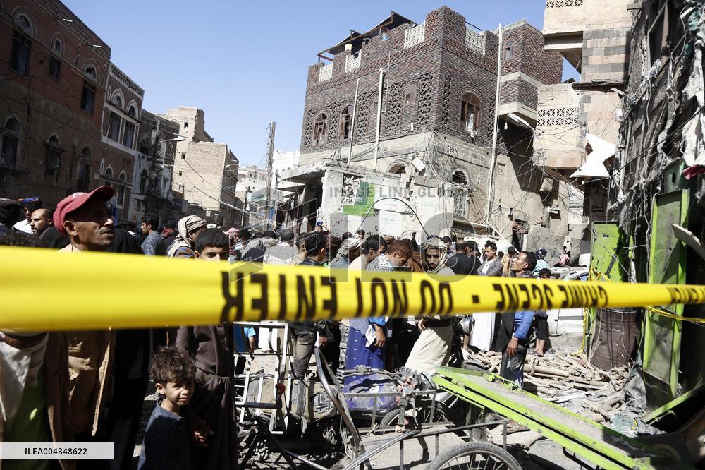 Houthis Report 12 Dead in Strikes Blamed on The US - Yemen