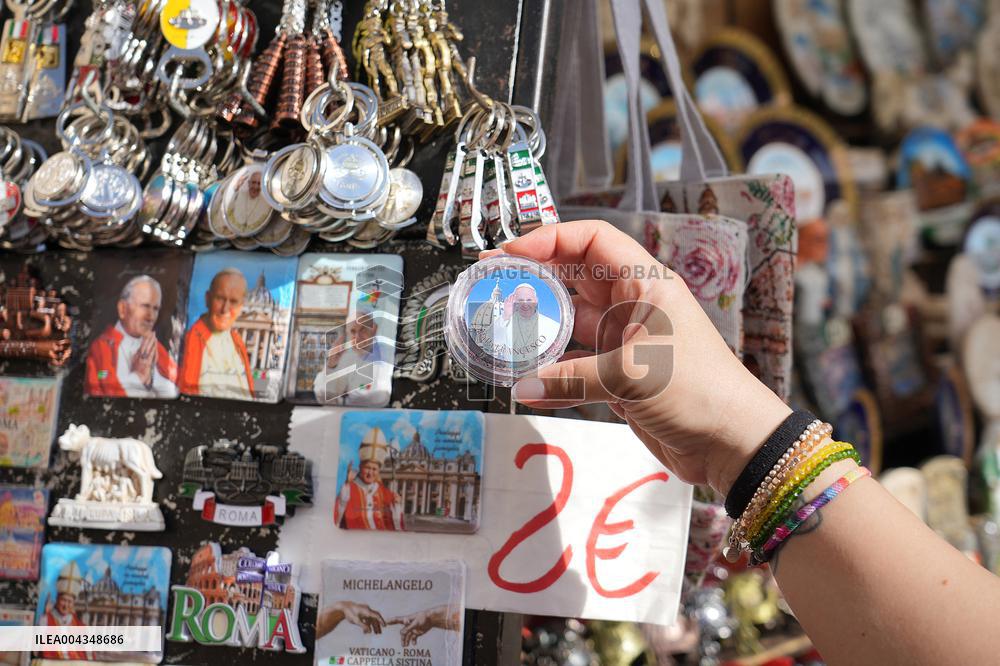 Faithful Gather in St Peters Square After the Death of Pope Francis - Vatican