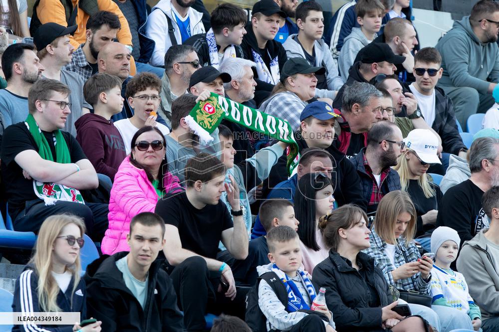 Dynamo defeats Obolon 3-0 in Ukrainian Premier League match