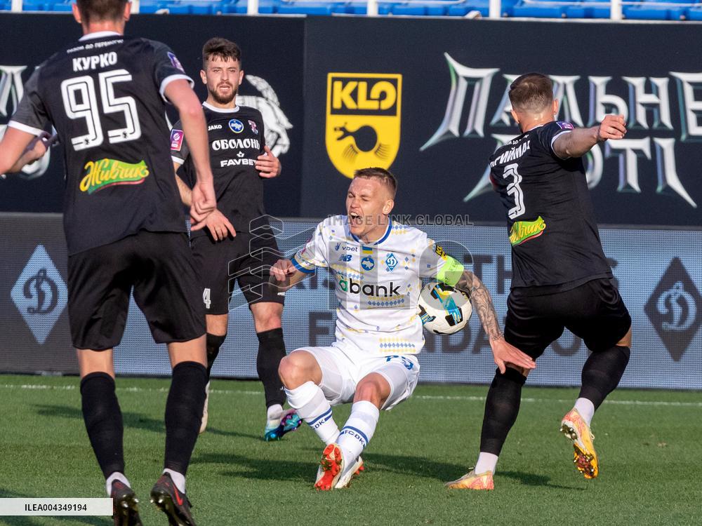 Dynamo defeats Obolon 3-0 in Ukrainian Premier League match