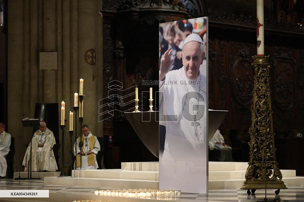 Prayer Vigil for Pope Francis - Paris