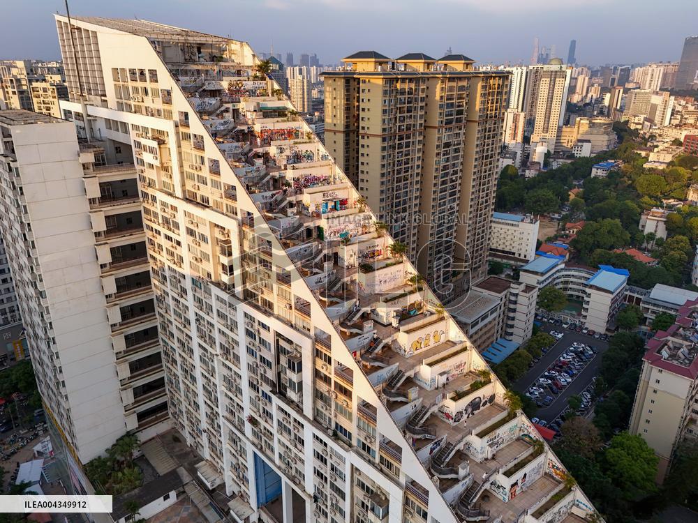 Graffiti Staircase Building in Nanning