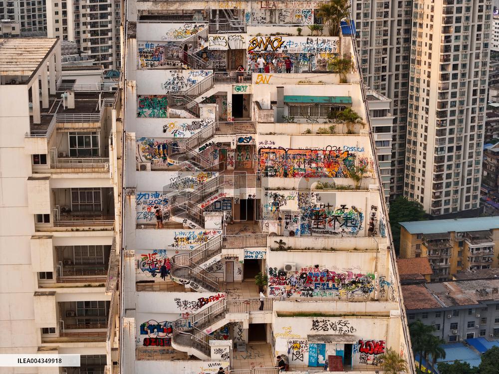 Graffiti Staircase Building in Nanning