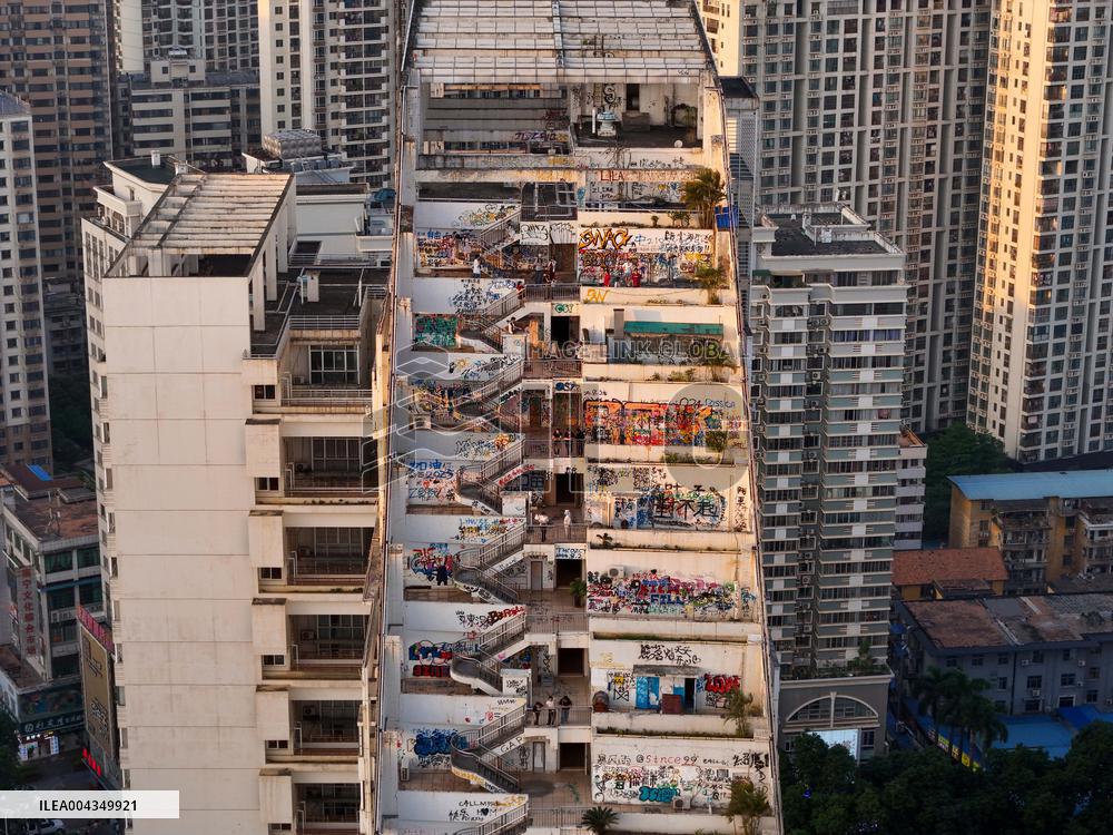 Graffiti Staircase Building in Nanning