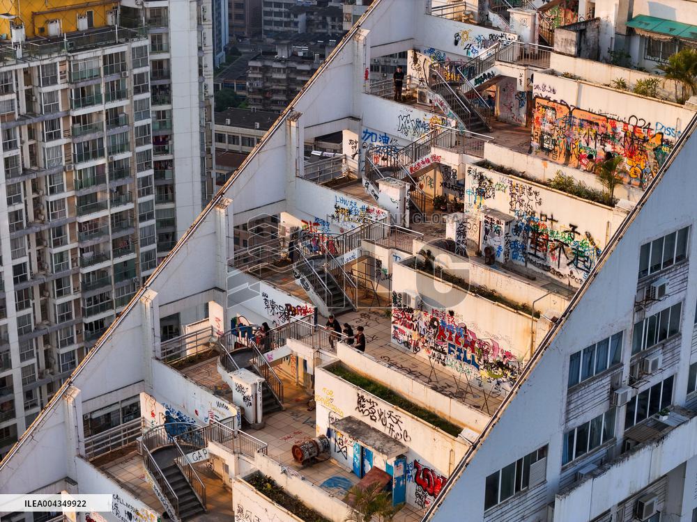 Graffiti Staircase Building in Nanning