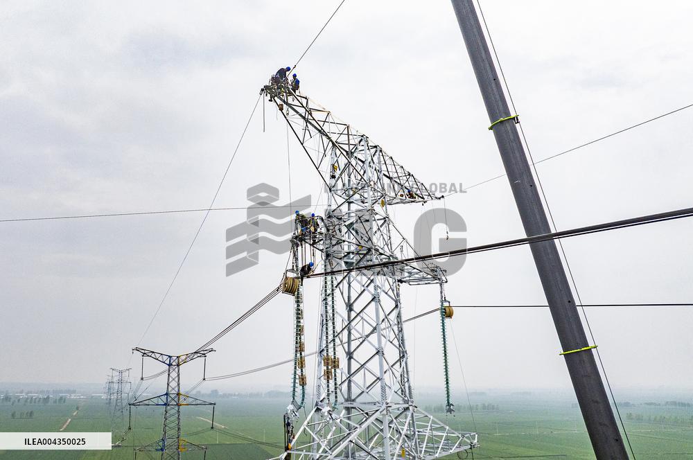 Power Grid Structure Optimization