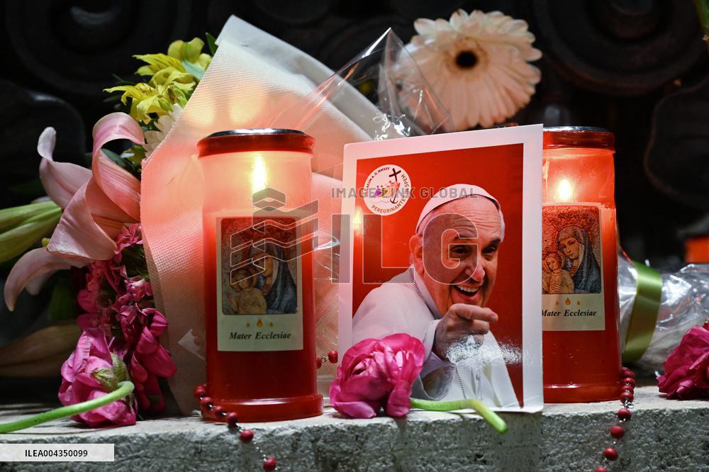 Rosary Prayer for Pope Francis - Vatican