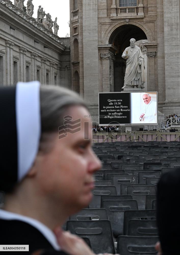 Rosary Prayer for Pope Francis - Vatican