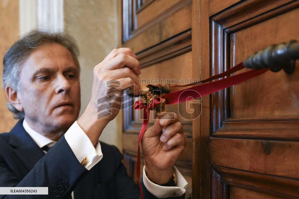 The Sealing Of The Papal Apartments - Vatican