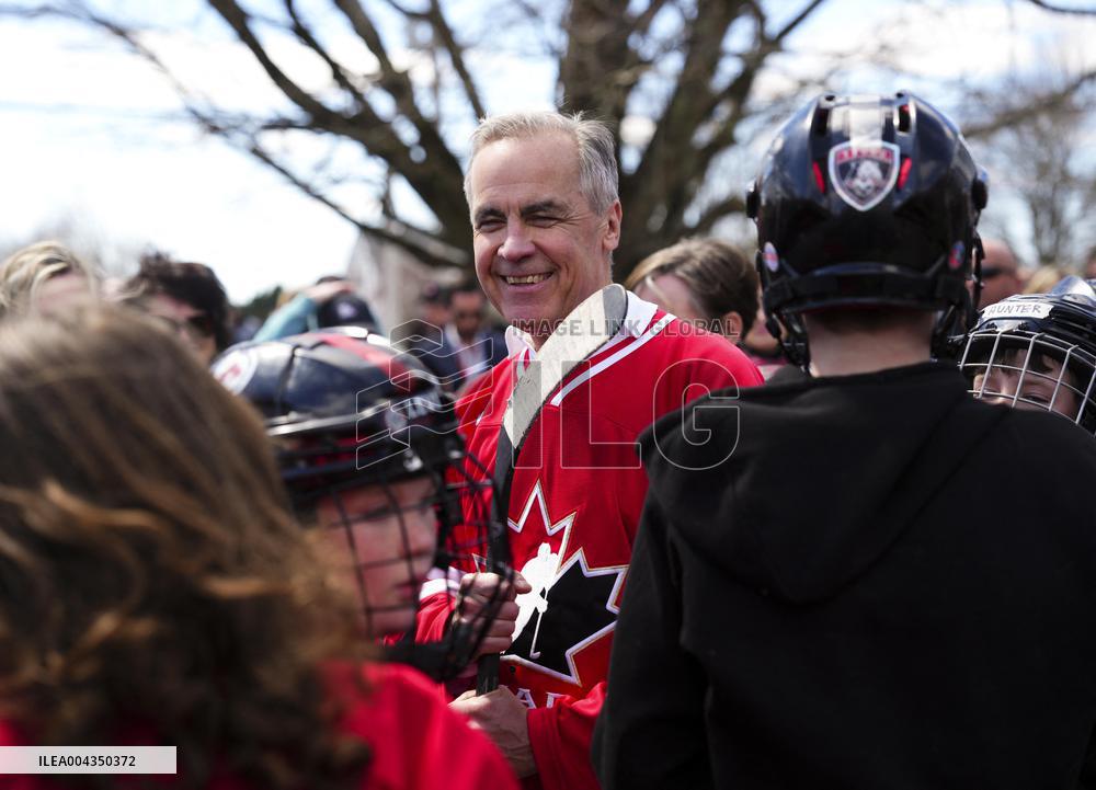 BBQ Leader Mark Carney Campaigns in Upper Onslow - Canada