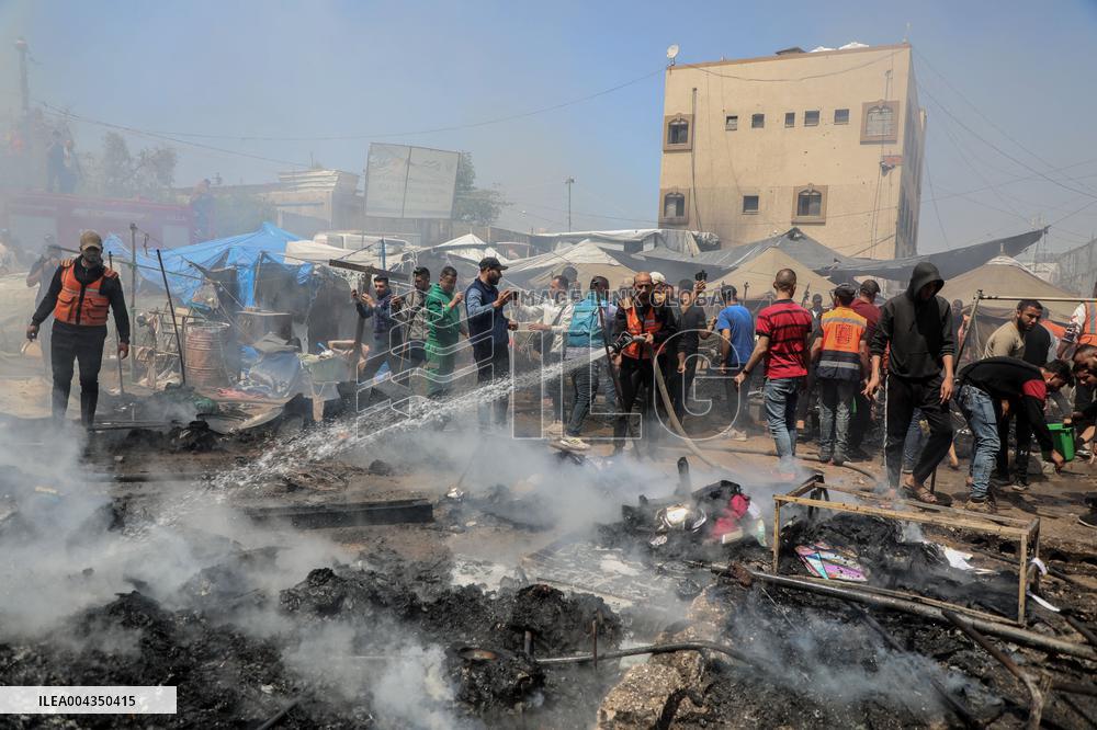 Israeli Attacks on Gaza Continue