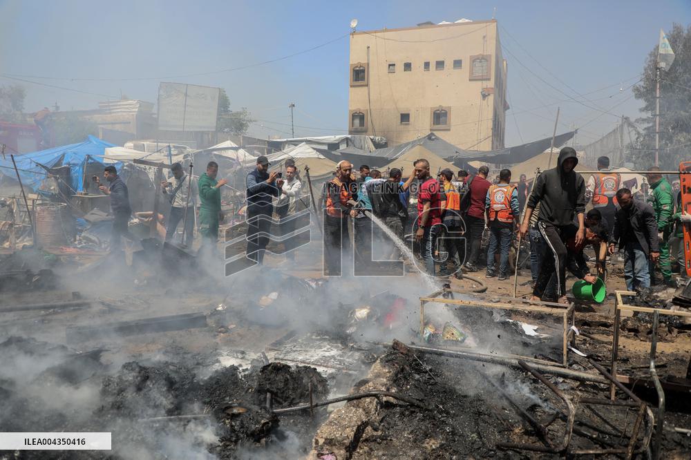 Israeli Attacks on Gaza Continue