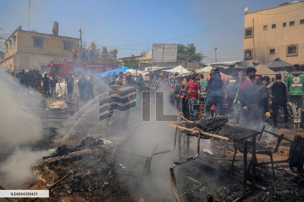 Israeli Attacks on Gaza Continue