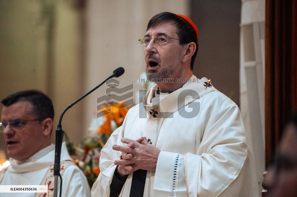 Rosary Prayer for Pope Francis - Madrid
