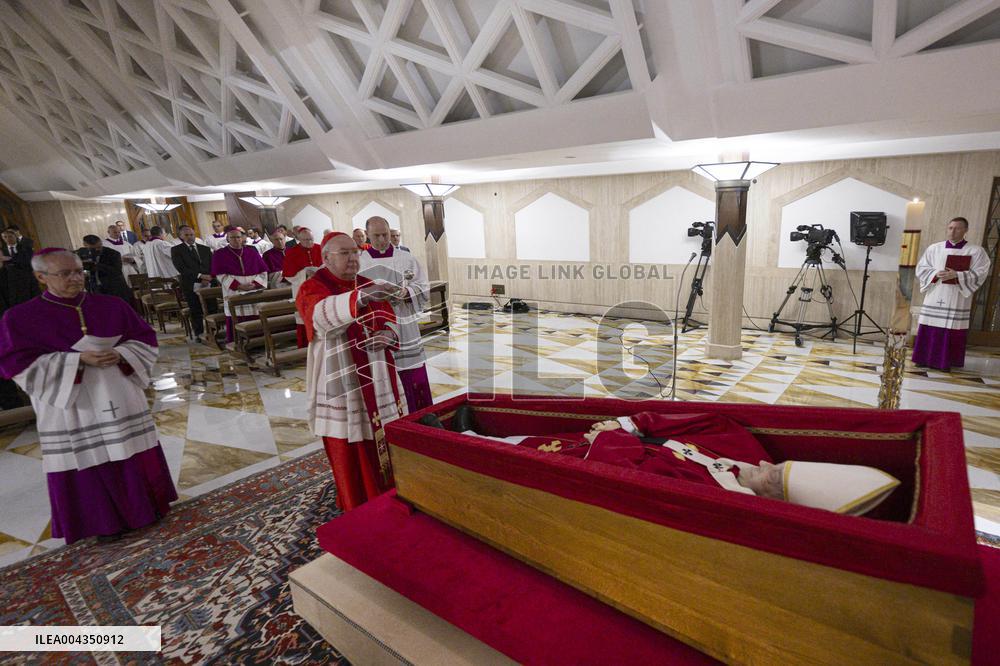 Rite Confirming The Death Of Pope Francis - Vatican