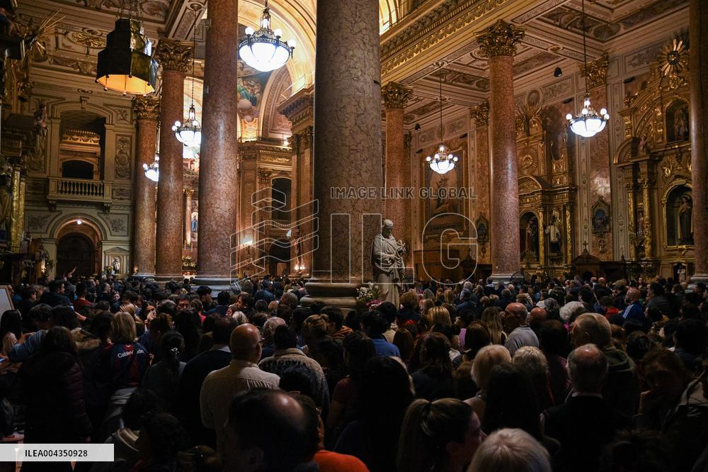 Mass in Honor of Pope Francis - Argentina