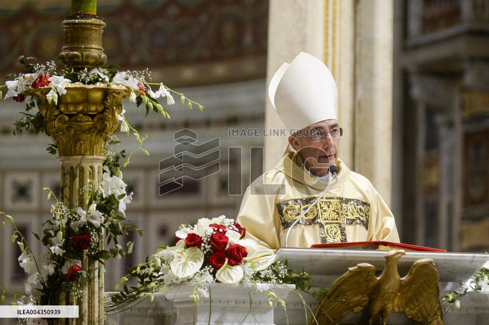 Rosary Prayer for Pope Francis - Rome