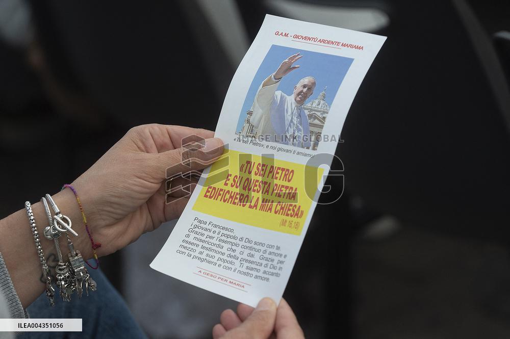 Rosary Prayer for Pope Francis - Vatican